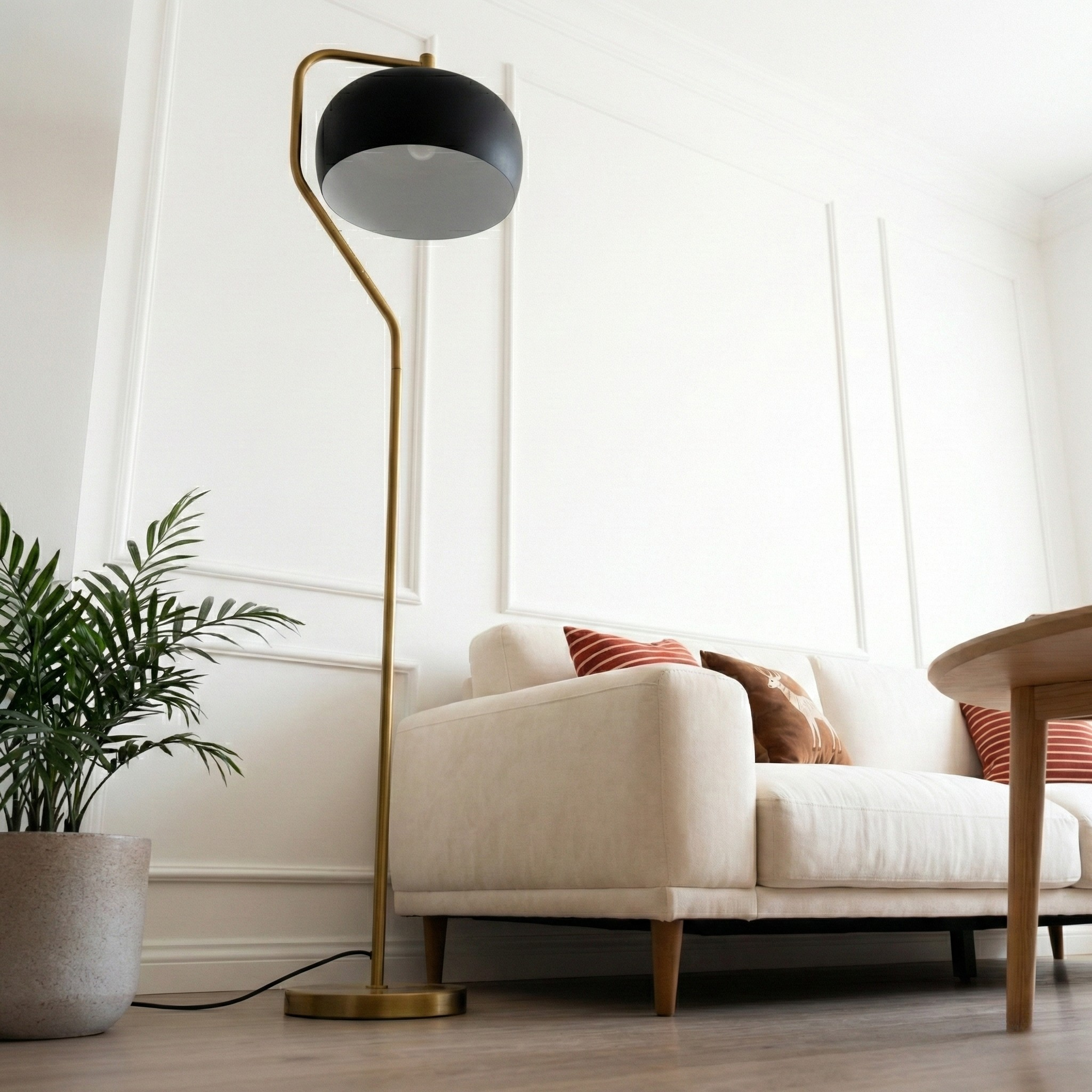 Photon Arched Floor Lamp in Gold with Black Sprayed Glass Shade | MidinMod