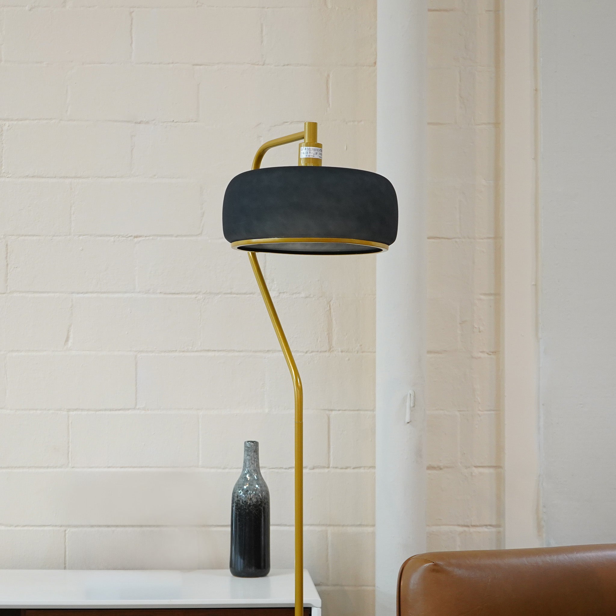 Photon Floor Lamp - Black Sprayed - Gold