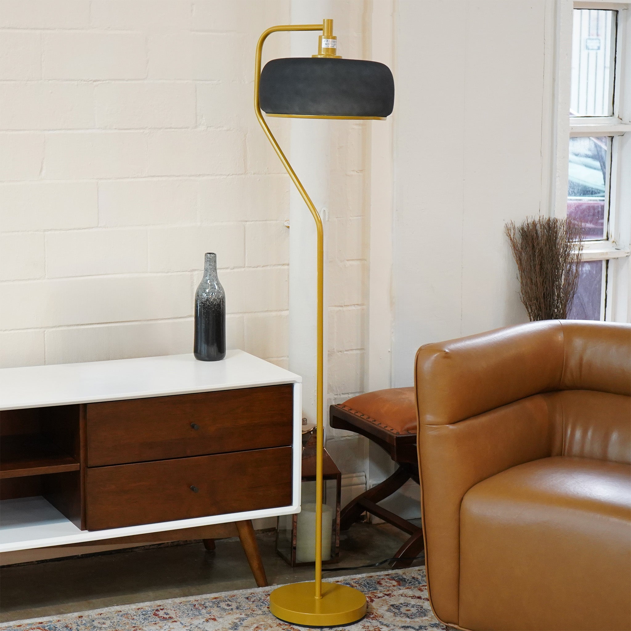 Photon Floor Lamp - Black Sprayed - Gold