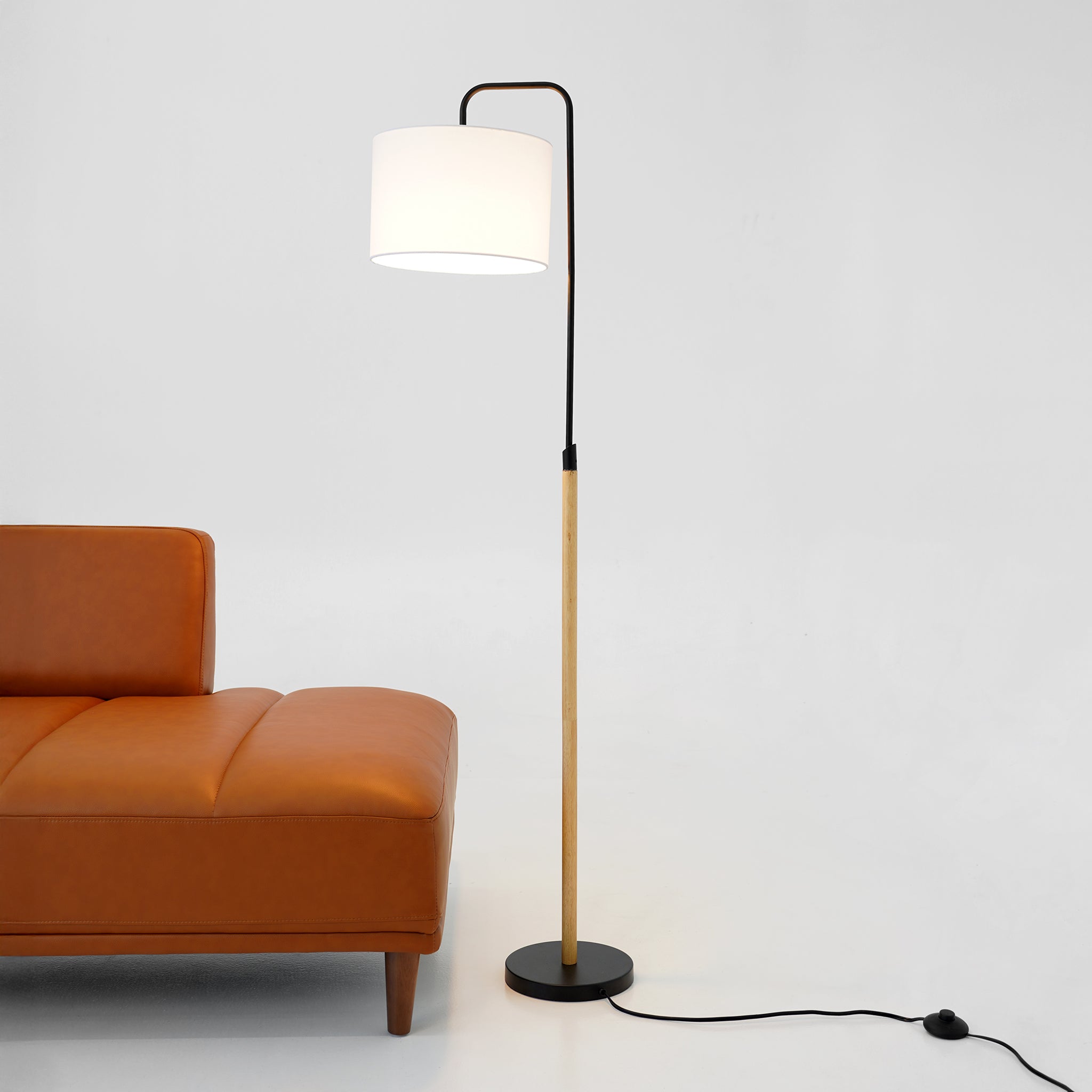 Polaris Floor Lamp - Black