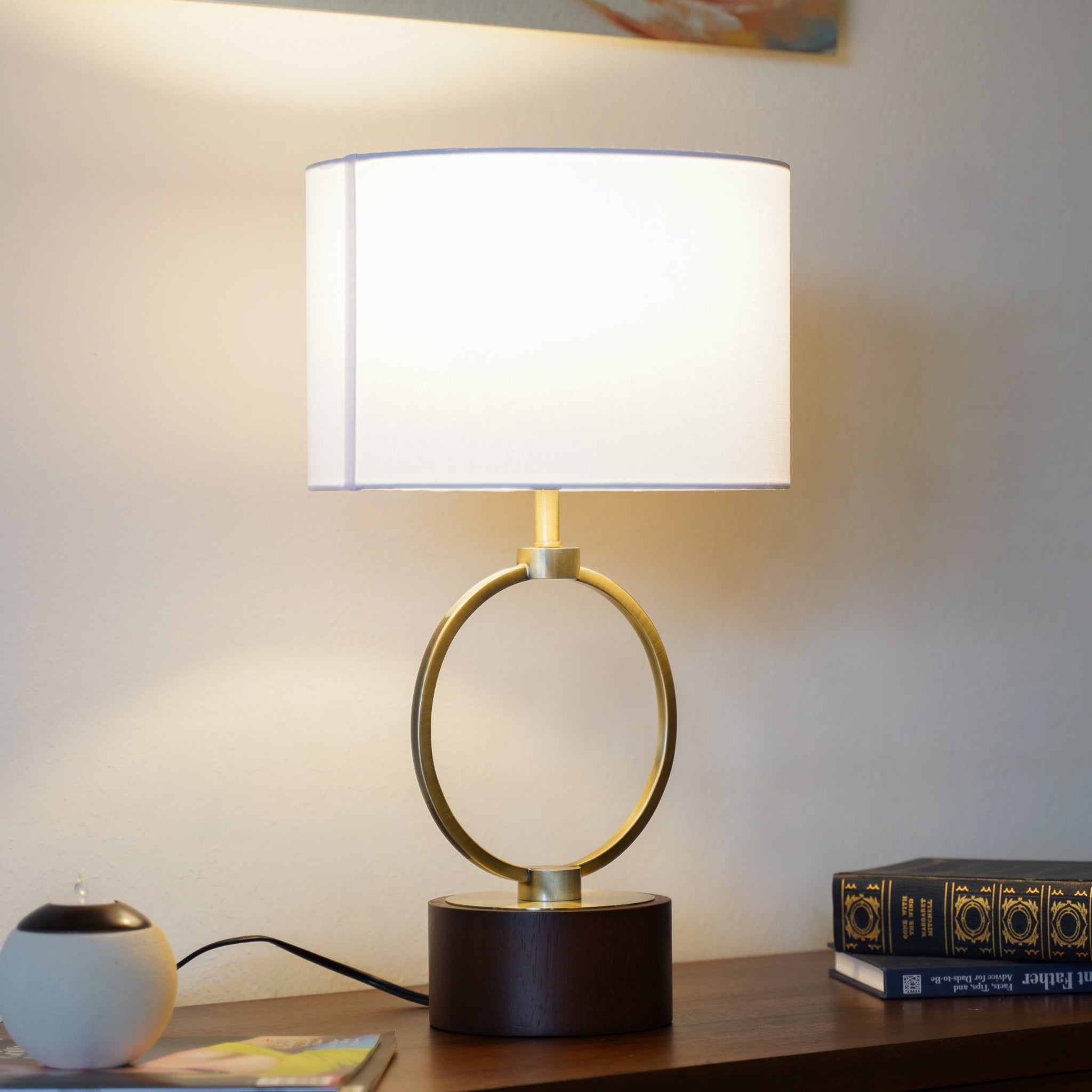 Vega Metal Circular Table Lamp