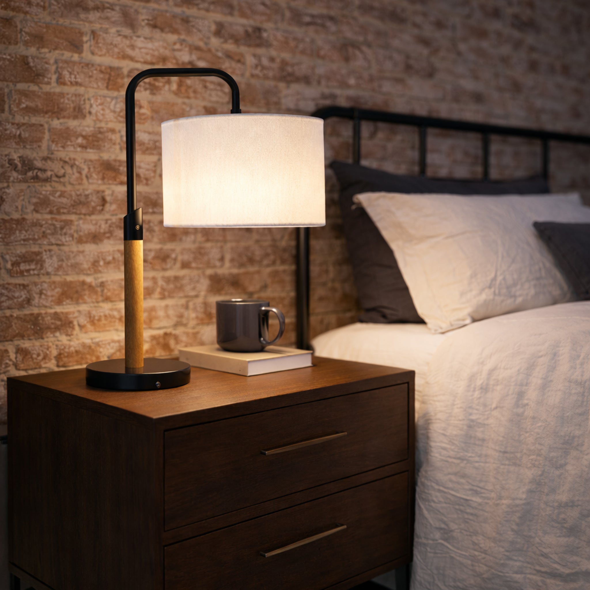 Vesta Table Lamp - Natural - Black | MidinMod