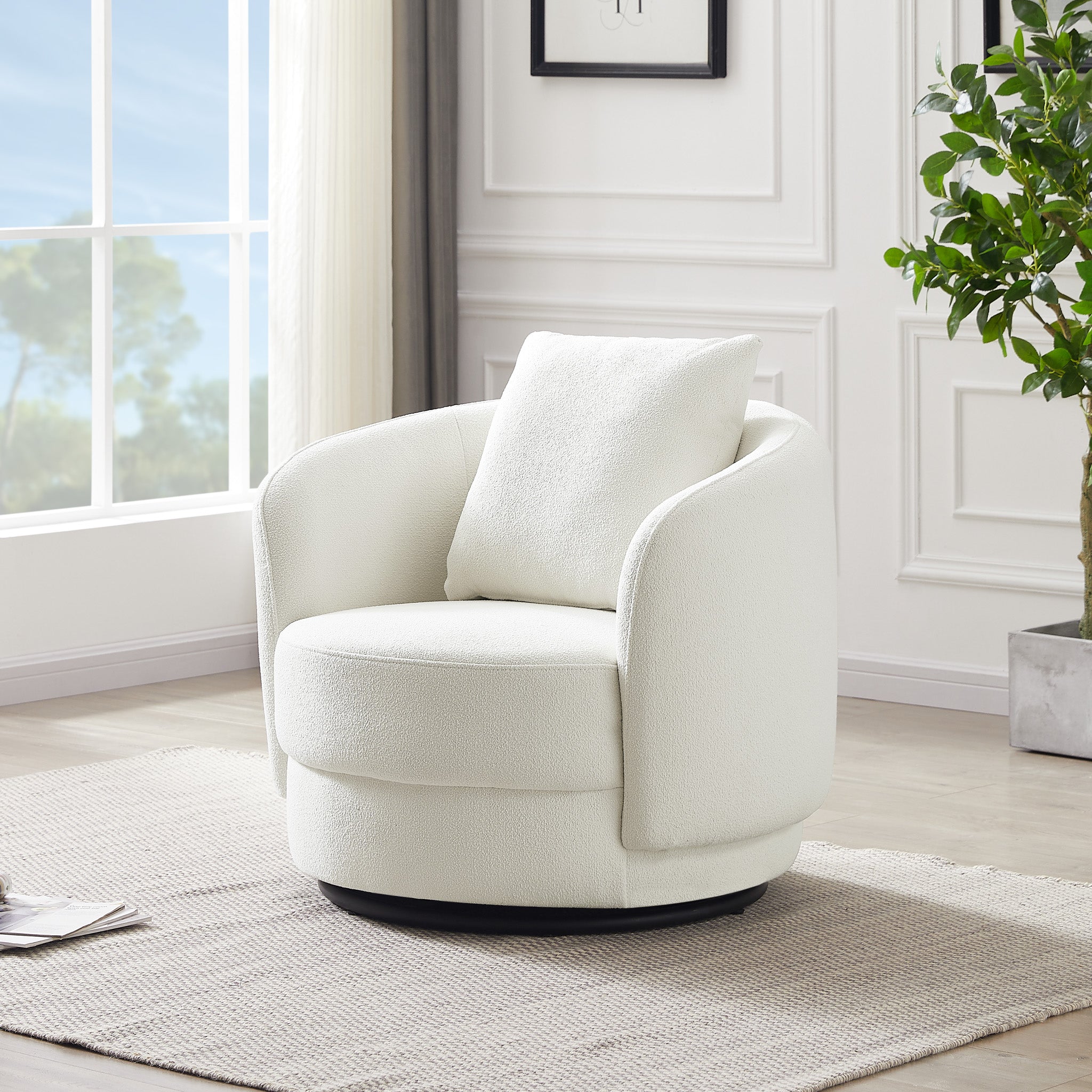 Lounge outlet chair beige